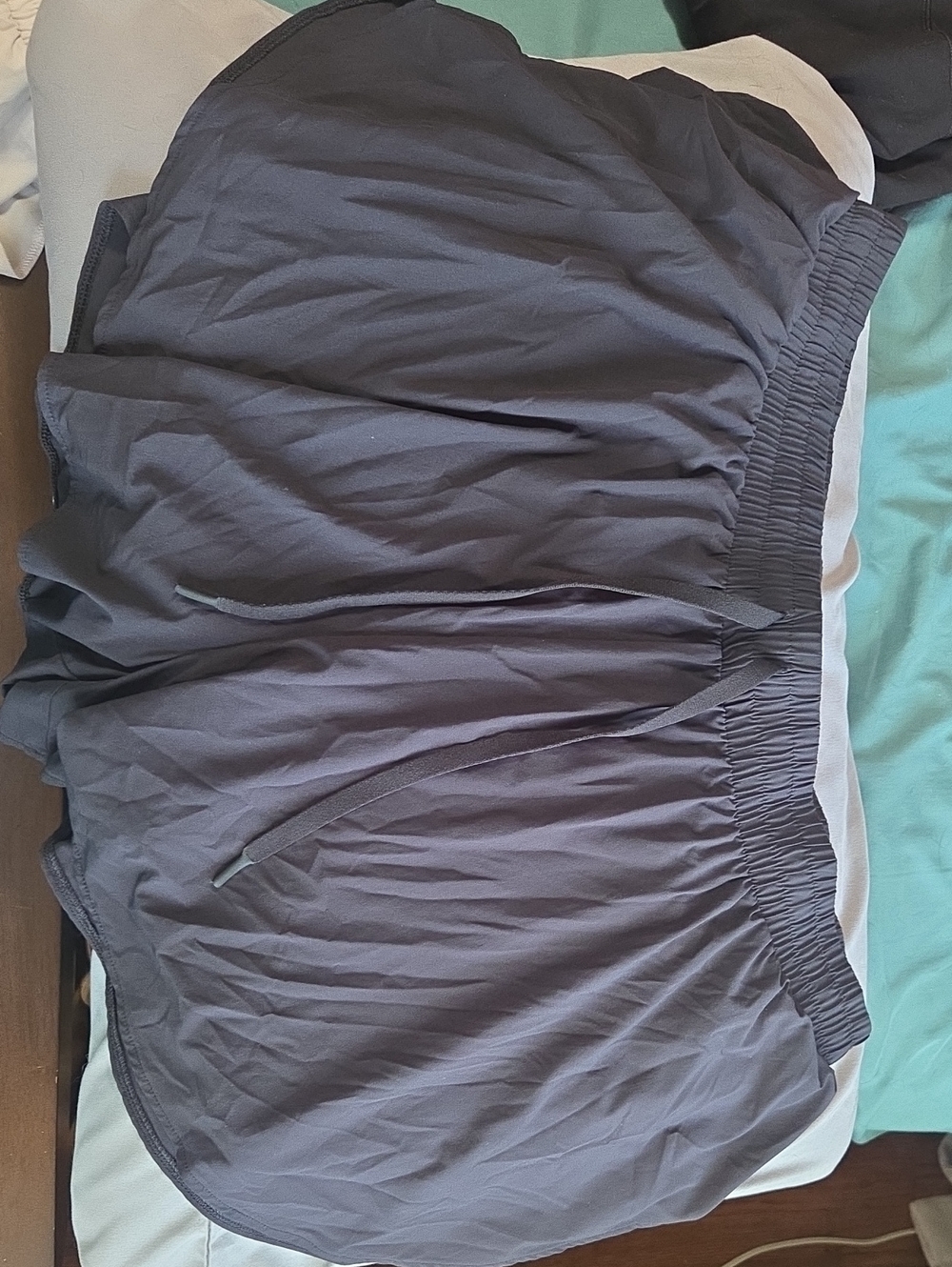 Target All In Motion Black Women's High Rise Flutter Short 2.5" Inseam